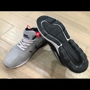Nike AirMax 2018 Men’s running shoes
